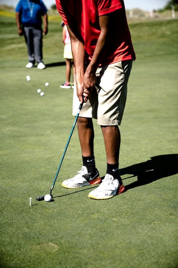 Mastering the Perfect Grip: A Beginner’s Guide to Holding Your Golf Club Like a Pro!