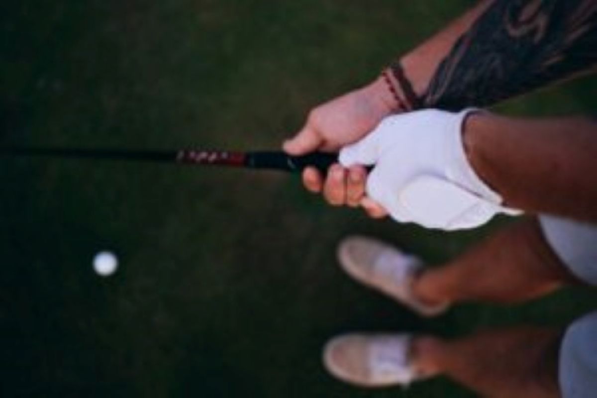 7 Tips To Quickly Lower Your Handicap And Improve Your Golf Game